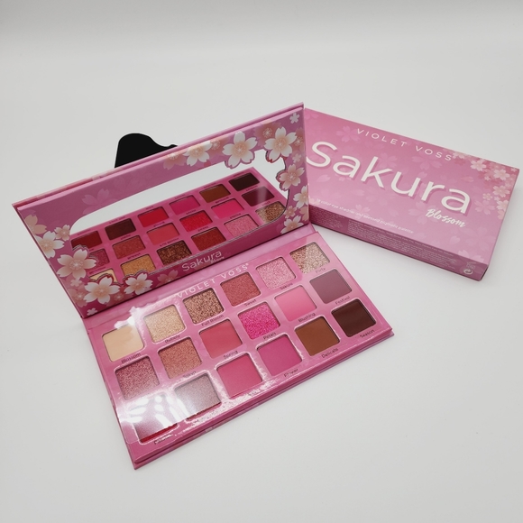 Violet‎ Voss Sakura Blossom Eyeshadow Palette NEW - Picture 9 of 11